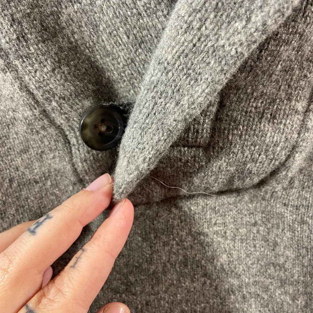 Banana Republic men merino wool Sweater medium gray Elbow Patch Grey minimalist